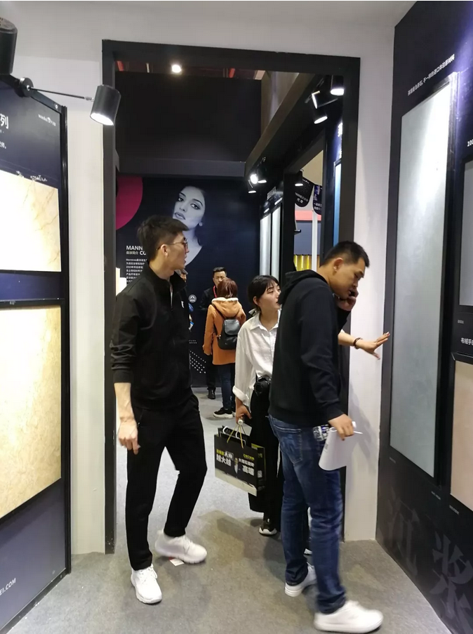 祝賀萬磊 | 上海建博會首日，萬磊獲TOP品牌之譽(yù)！